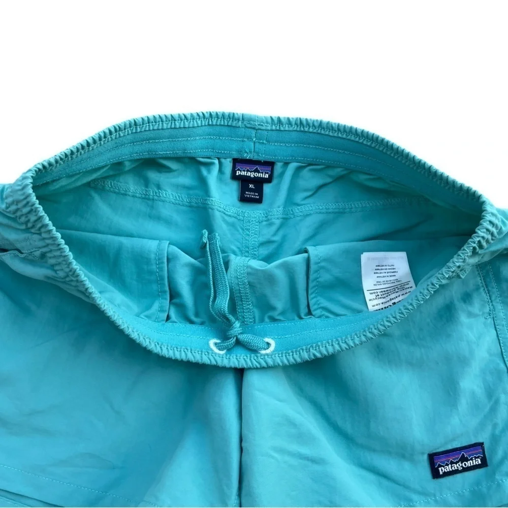 Patagonia Kid's Baggies Unlined Shorts Size XL
